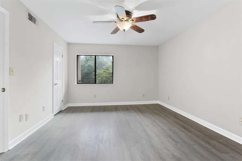 3014 Wingate Way, Sandy Springs, Georgia 30350, 2 Bedrooms Bedrooms, ,2 BathroomsBathrooms,Residential,Sold,3014 Wingate Way,6948075
