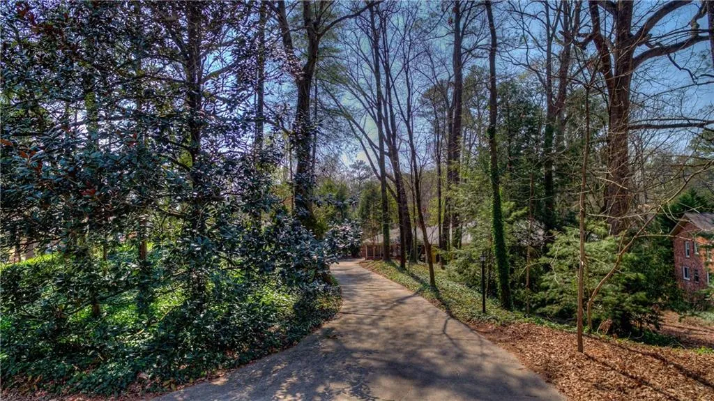 Georgia 30327, ,4 BathroomsBathrooms,Residential,Sold,5822431