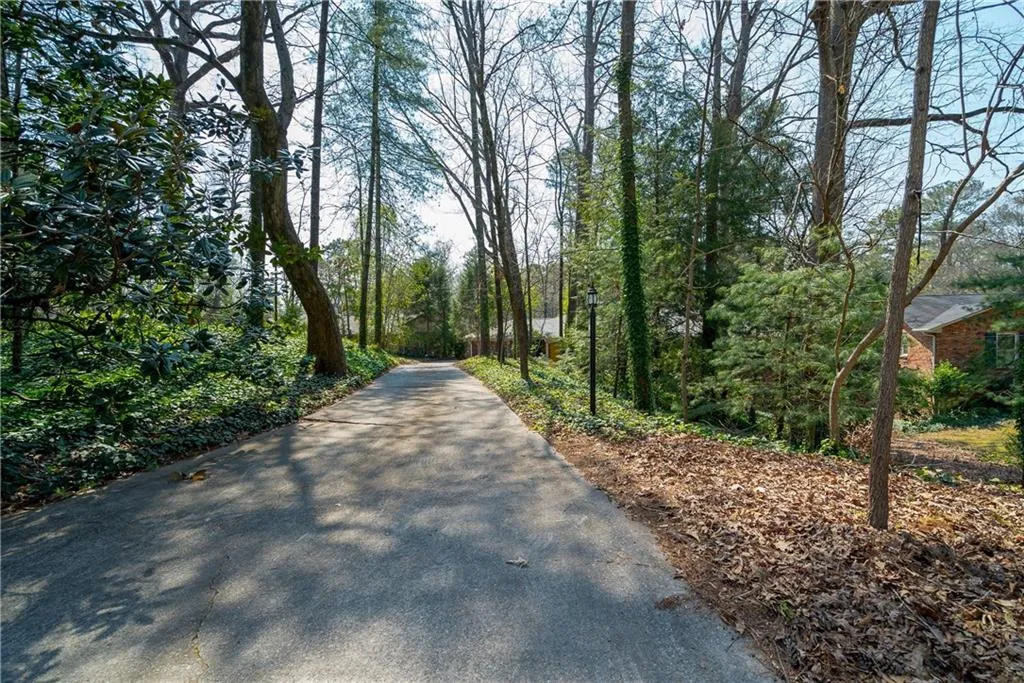 Georgia 30327, ,4 BathroomsBathrooms,Residential,Sold,5822431