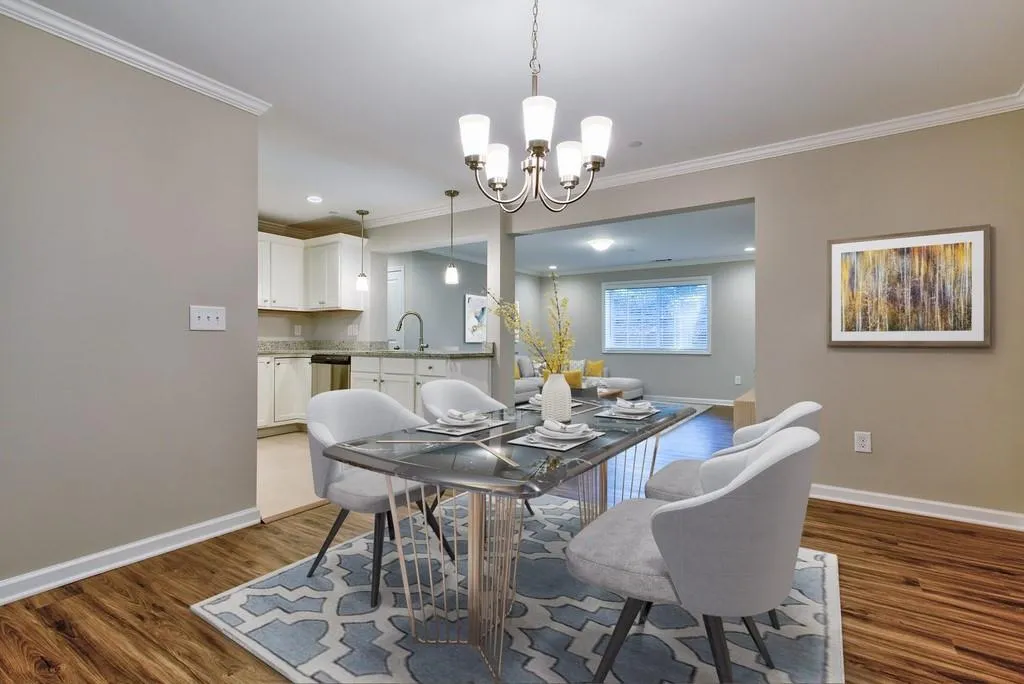 305 Winding River Drive Unit F, Sandy Springs, Georgia 30350, 3 Bedrooms Bedrooms, ,2 BathroomsBathrooms,Residential,Sold,305 Winding River Drive Unit F,6824827