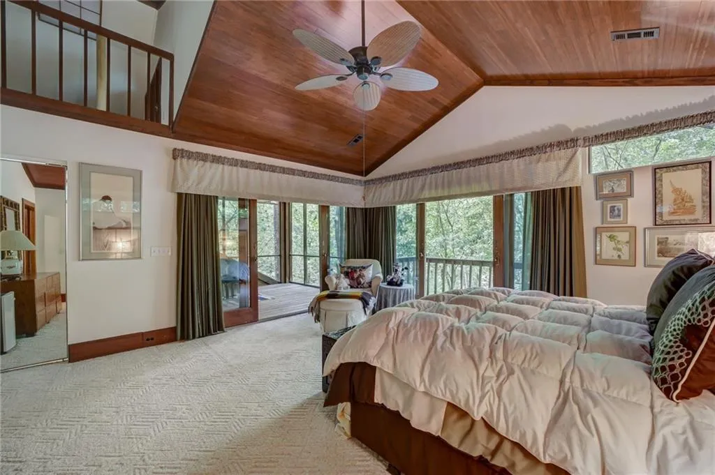4787 Riverview Road, Atlanta, Georgia 30327, 2 Bedrooms Bedrooms, ,2 BathroomsBathrooms,Residential,Sold,4787 Riverview Road,7244621
