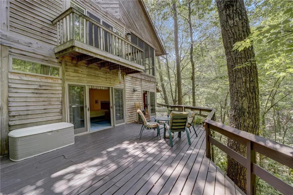 4787 Riverview Road, Atlanta, Georgia 30327, 2 Bedrooms Bedrooms, ,2 BathroomsBathrooms,Residential,Sold,4787 Riverview Road,7244621