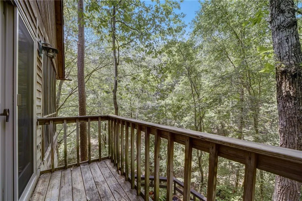 4787 Riverview Road, Atlanta, Georgia 30327, 2 Bedrooms Bedrooms, ,2 BathroomsBathrooms,Residential,Sold,4787 Riverview Road,7244621