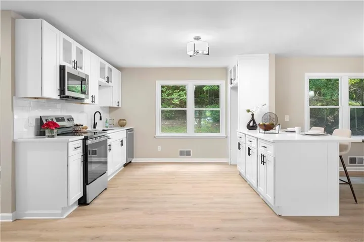 1973 Pine Tree Trail, Gainesville, Georgia 30501