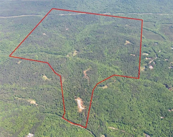 1600 White Road, White, Georgia 30284