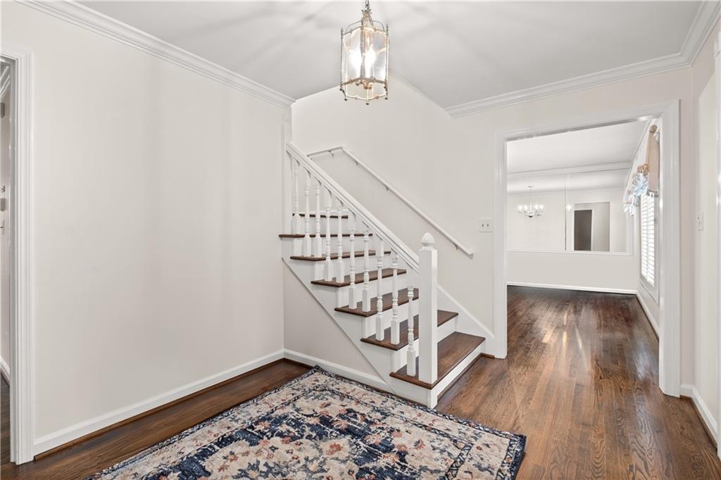 270 AMHERST Court, Sandy Springs, Georgia 30328, 7 Bedrooms Bedrooms, ,5 BathroomsBathrooms,Residential,Sold,270 AMHERST Court,7279389