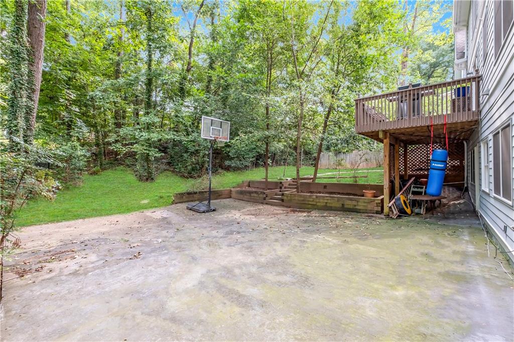 270 AMHERST Court, Sandy Springs, Georgia 30328, 7 Bedrooms Bedrooms, ,5 BathroomsBathrooms,Residential,Sold,270 AMHERST Court,7279389