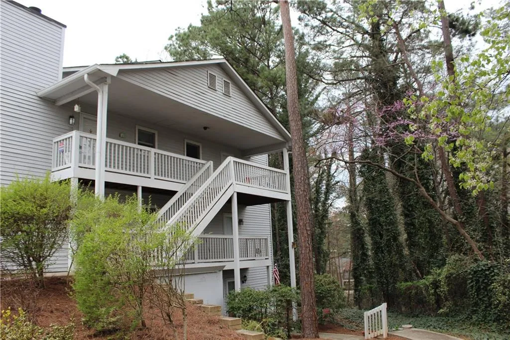 109 Gettysburg Place, Sandy Springs, Georgia 30350, 2 Bedrooms Bedrooms, ,1 BathroomBathrooms,Residential,Sold,109 Gettysburg Place,5977980