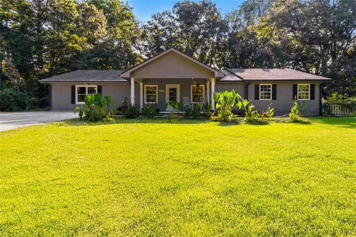 3290 Stonewall Tell Road, Atlanta, Georgia 30349