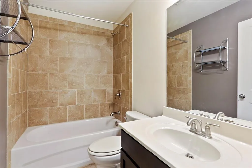 1225 Apperley Place, Sandy Springs, Georgia 30350, 4 Bedrooms Bedrooms, ,3 BathroomsBathrooms,Residential,Sold,1225 Apperley Place,6777494