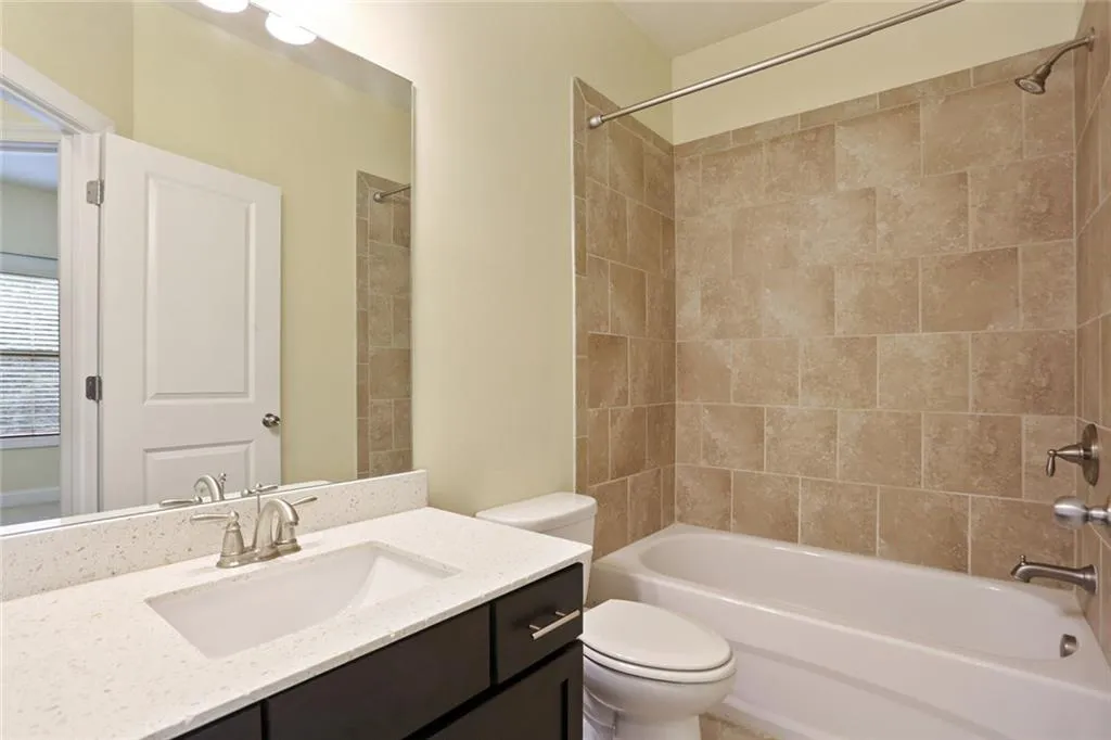 1225 Apperley Place, Sandy Springs, Georgia 30350, 4 Bedrooms Bedrooms, ,3 BathroomsBathrooms,Residential,Sold,1225 Apperley Place,6777494