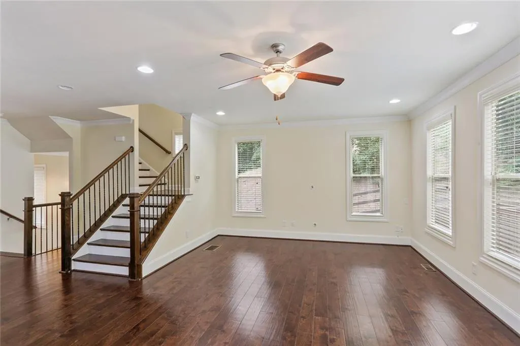 1225 Apperley Place, Sandy Springs, Georgia 30350, 4 Bedrooms Bedrooms, ,3 BathroomsBathrooms,Residential,Sold,1225 Apperley Place,6777494