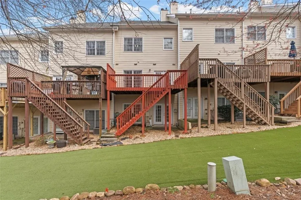 1200 Wing Street Unit 8, Atlanta, Georgia 30350, 3 Bedrooms Bedrooms, ,3 BathroomsBathrooms,Residential,For Sale,1200 Wing Street Unit 8,7733468