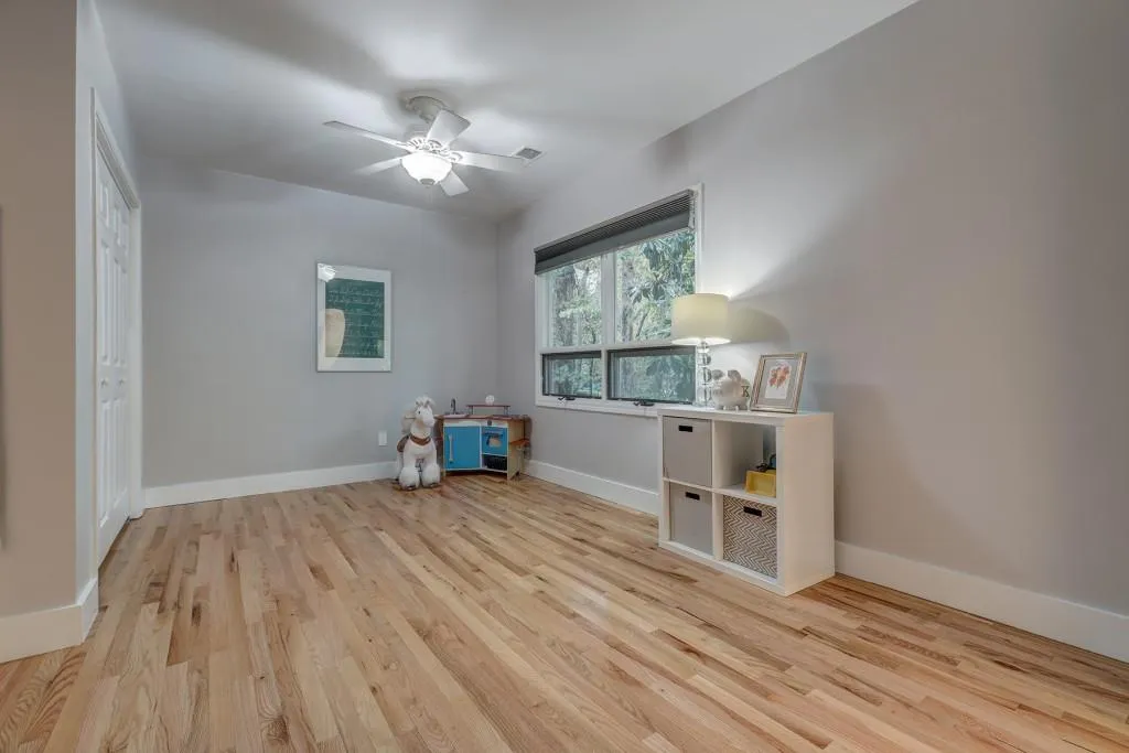 220 Cameron Glen Court, Sandy Springs, Georgia 30328, 5 Bedrooms Bedrooms, ,4 BathroomsBathrooms,Residential,Sold,220 Cameron Glen Court,6802571