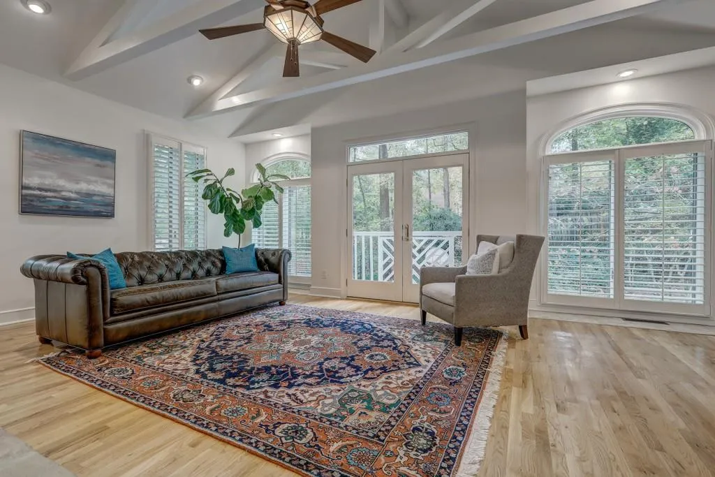 220 Cameron Glen Court, Sandy Springs, Georgia 30328, 5 Bedrooms Bedrooms, ,4 BathroomsBathrooms,Residential,Sold,220 Cameron Glen Court,6802571