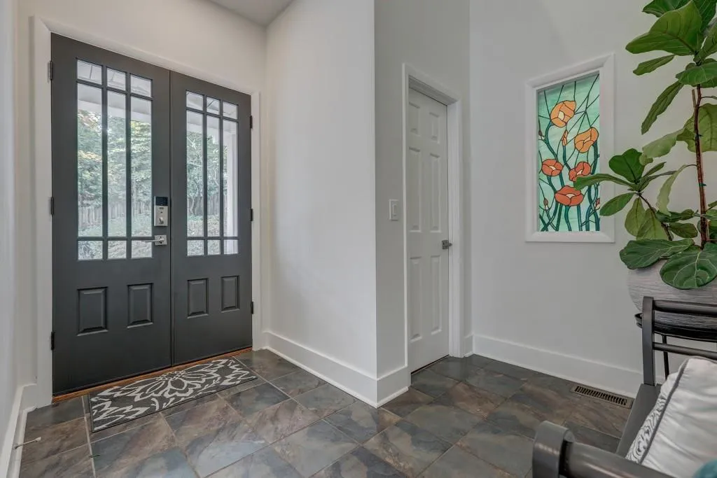 220 Cameron Glen Court, Sandy Springs, Georgia 30328, 5 Bedrooms Bedrooms, ,4 BathroomsBathrooms,Residential,Sold,220 Cameron Glen Court,6802571