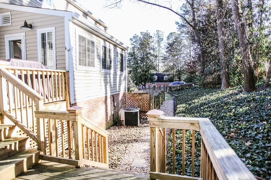 6760 Wright Road Ne, Atlanta, Georgia 30328, 4 Bedrooms Bedrooms, ,2 BathroomsBathrooms,Residential,Sold,6760 Wright Road Ne,5955237