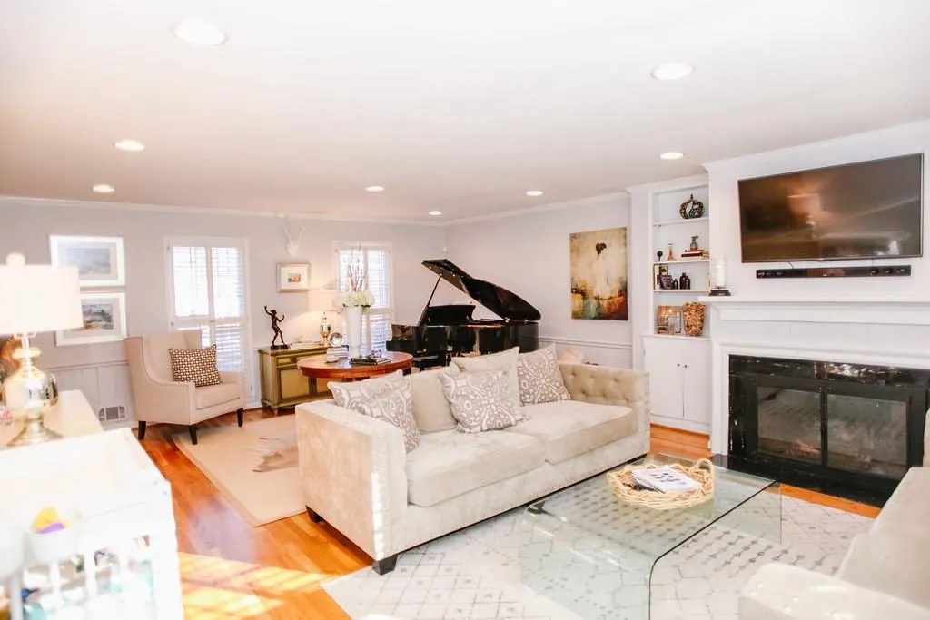 6760 Wright Road Ne, Atlanta, Georgia 30328, 4 Bedrooms Bedrooms, ,2 BathroomsBathrooms,Residential,Sold,6760 Wright Road Ne,5955237