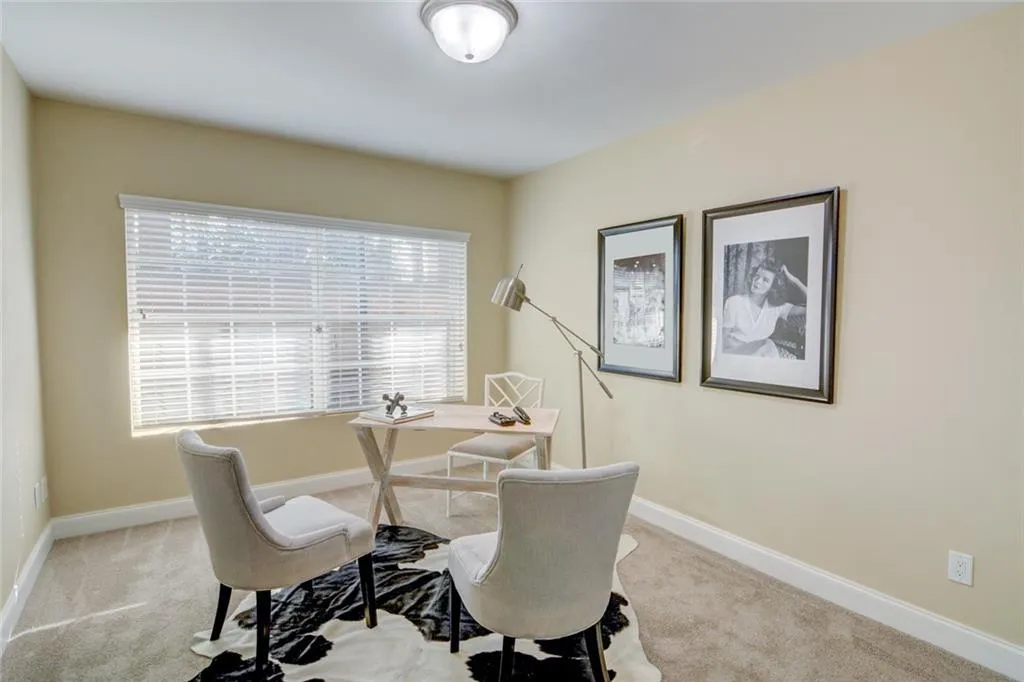 6980 Roswell Road Unit D10, Sandy Springs, Georgia 30328, 2 Bedrooms Bedrooms, ,2 BathroomsBathrooms,Residential,Sold,6980 Roswell Road Unit D10,6985134