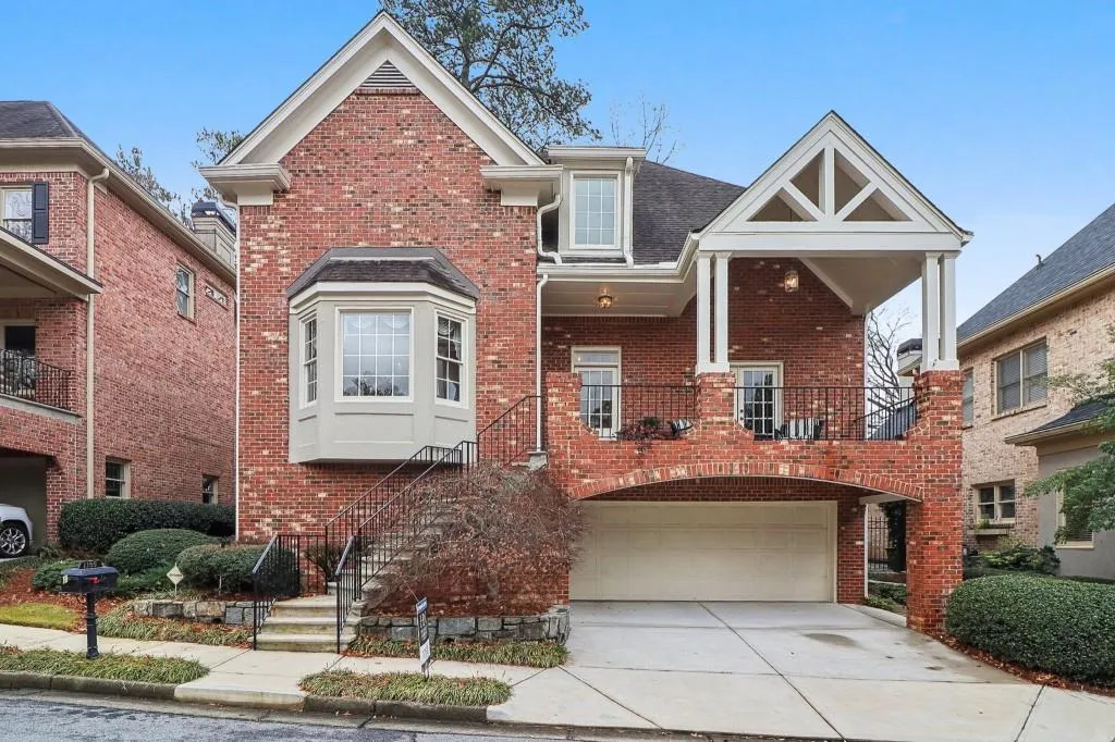 1135 Fairway Gardens Ne, Brookhaven, Georgia 30319, 3 Bedrooms Bedrooms, ,3 BathroomsBathrooms,Residential,Sold,1135 Fairway Gardens Ne,7503557