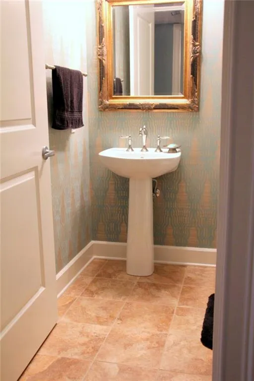 200 River Vista Drive Unit 539, Atlanta, Georgia 30339, 2 Bedrooms Bedrooms, ,2 BathroomsBathrooms,Residential,Sold,200 River Vista Drive Unit 539,5711117