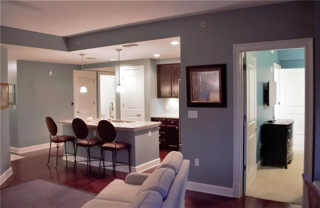 200 River Vista Drive Unit 539, Atlanta, Georgia 30339, 2 Bedrooms Bedrooms, ,2 BathroomsBathrooms,Residential,Sold,200 River Vista Drive Unit 539,5711117