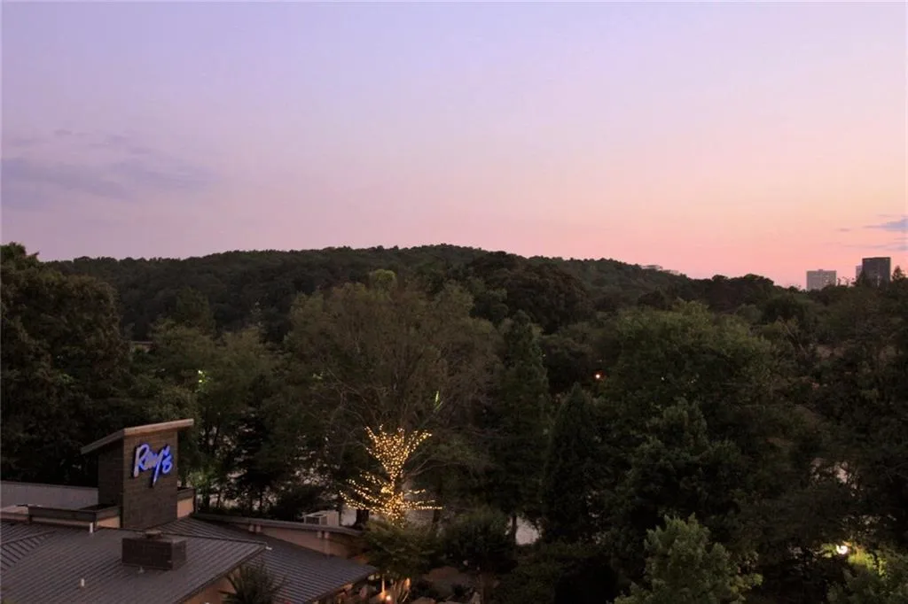 200 River Vista Drive Unit 539, Atlanta, Georgia 30339, 2 Bedrooms Bedrooms, ,2 BathroomsBathrooms,Residential,Sold,200 River Vista Drive Unit 539,5711117