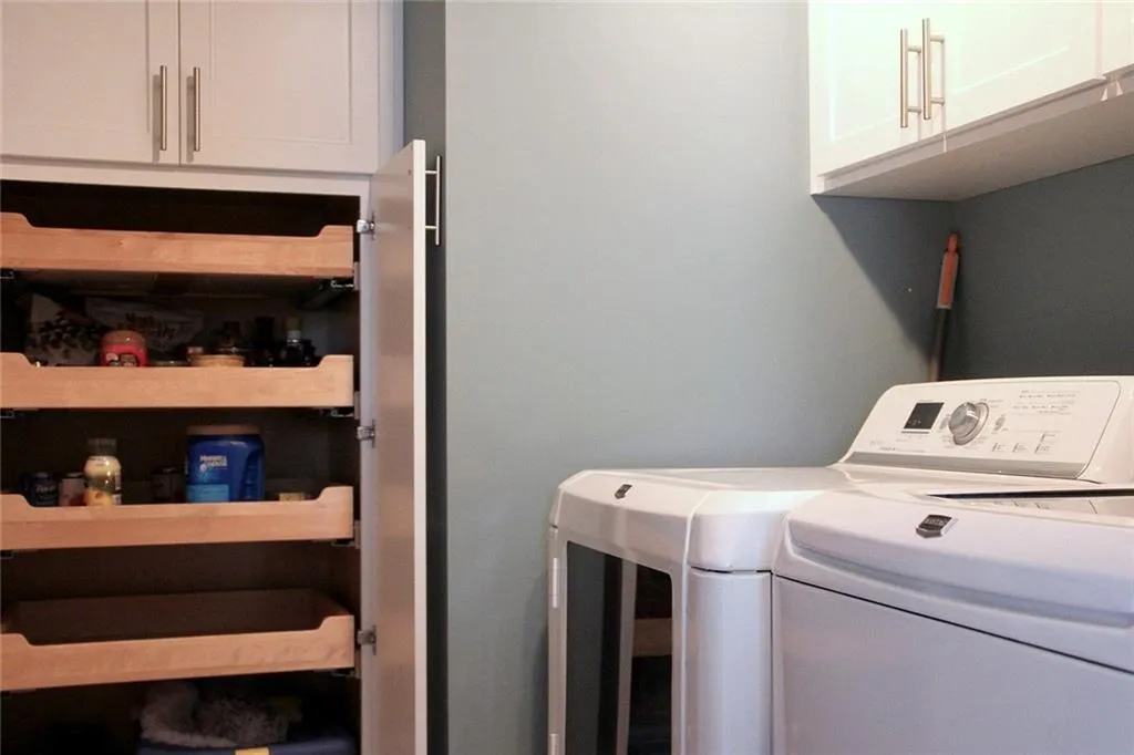 200 River Vista Drive Unit 539, Atlanta, Georgia 30339, 2 Bedrooms Bedrooms, ,2 BathroomsBathrooms,Residential,Sold,200 River Vista Drive Unit 539,5711117