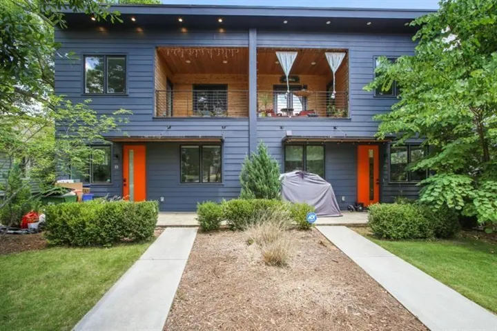 129 Holiday Avenue Unit B, Atlanta, Georgia 30307