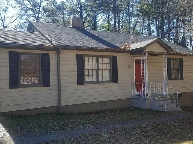 1338 Lynford Drive, Atlanta, Georgia 30311