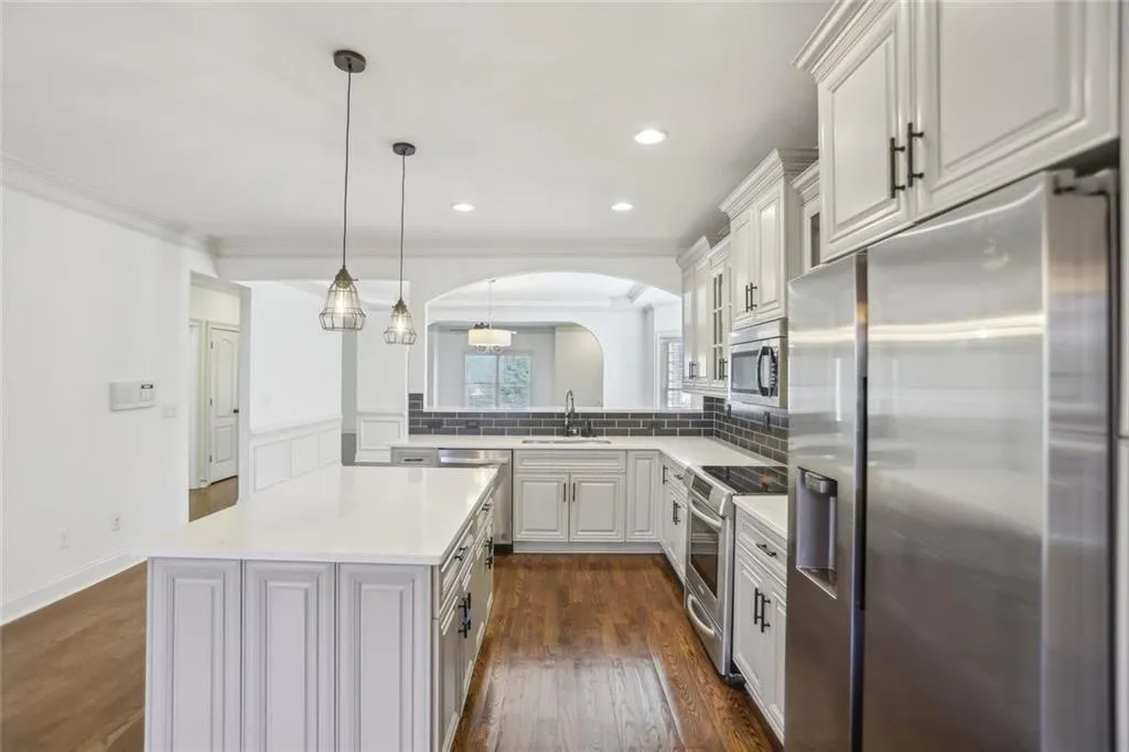 2108 Main Street Nw, Atlanta, Georgia 30318, 4 Bedrooms Bedrooms, ,4 BathroomsBathrooms,Residential,For Sale,2108 Main Street Nw,7605974