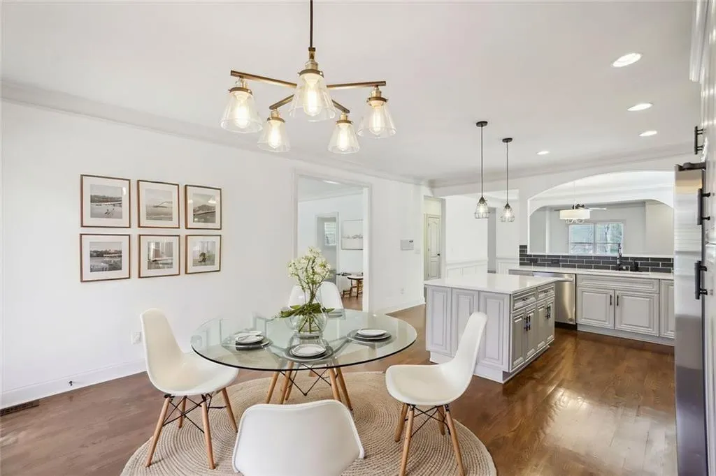 2108 Main Street Nw, Atlanta, Georgia 30318, 4 Bedrooms Bedrooms, ,4 BathroomsBathrooms,Residential,For Sale,2108 Main Street Nw,7605974