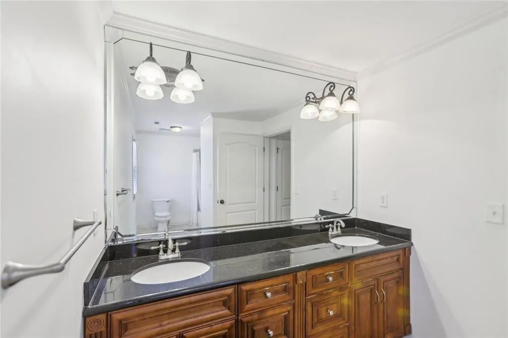2108 Main Street Nw, Atlanta, Georgia 30318, 4 Bedrooms Bedrooms, ,4 BathroomsBathrooms,Residential,For Sale,2108 Main Street Nw,7605974