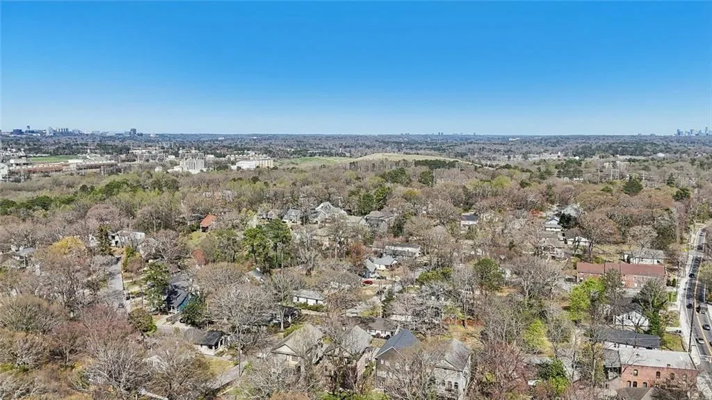 2108 Main Street Nw, Atlanta, Georgia 30318, 4 Bedrooms Bedrooms, ,4 BathroomsBathrooms,Residential,For Sale,2108 Main Street Nw,7605974