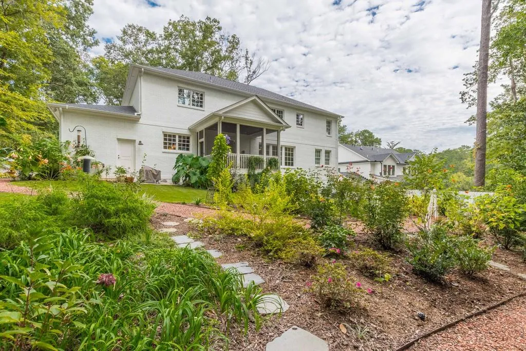 485 Franklin Road, Atlanta, Georgia 30342, 5 Bedrooms Bedrooms, ,5 BathroomsBathrooms,Residential,Sold,485 Franklin Road,6790827 485 Franklin Road, Atlanta, Georgia 30342, 5 Bedrooms Bedrooms, ,5 BathroomsBathrooms,Residential,Sold,485 Franklin Road,6790827