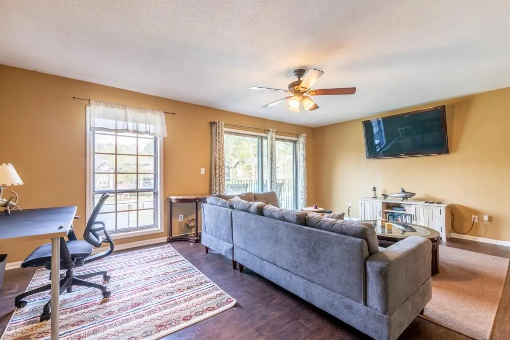 6851 Roswell Road Unit K-11, Sandy Springs, Georgia 30328, 2 Bedrooms Bedrooms, ,2 BathroomsBathrooms,Residential,Sold,6851 Roswell Road Unit K-11,7031818