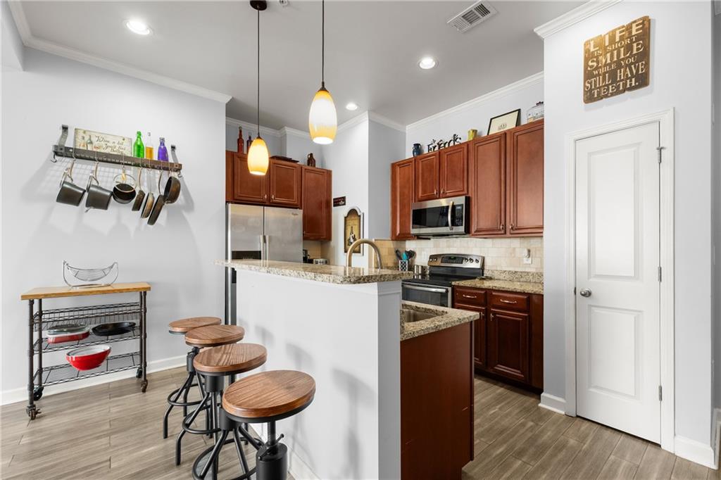 7265 Glisten Avenue Unit 129, Atlanta, Georgia 30328, 2 Bedrooms Bedrooms, ,2 BathroomsBathrooms,Residential,Sold,7265 Glisten Avenue Unit 129,7331089