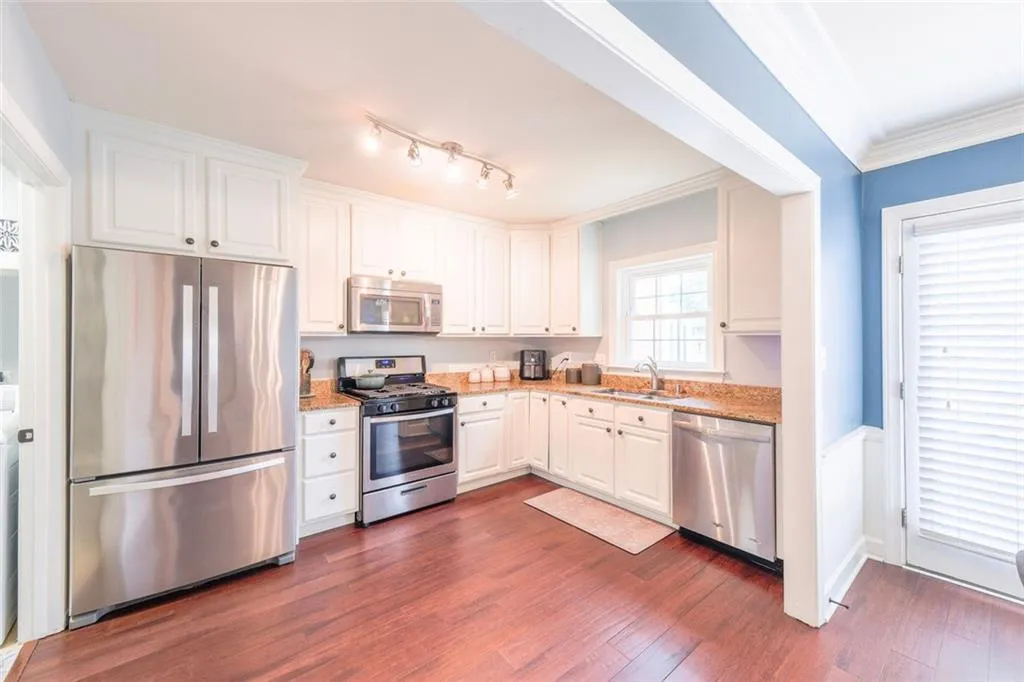 103 Mount Vernon Circle, Atlanta, Georgia 30338, 2 Bedrooms Bedrooms, ,2 BathroomsBathrooms,Residential,For Sale,103 Mount Vernon Circle,7648750