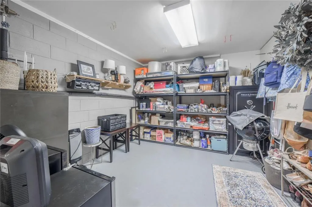 103 Mount Vernon Circle, Atlanta, Georgia 30338, 2 Bedrooms Bedrooms, ,2 BathroomsBathrooms,Residential,For Sale,103 Mount Vernon Circle,7648750