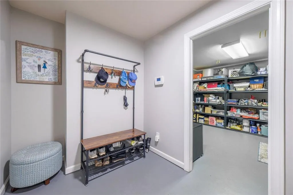 103 Mount Vernon Circle, Atlanta, Georgia 30338, 2 Bedrooms Bedrooms, ,2 BathroomsBathrooms,Residential,For Sale,103 Mount Vernon Circle,7648750