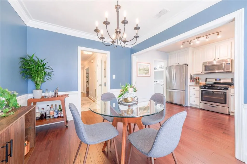 103 Mount Vernon Circle, Atlanta, Georgia 30338, 2 Bedrooms Bedrooms, ,2 BathroomsBathrooms,Residential,For Sale,103 Mount Vernon Circle,7648750