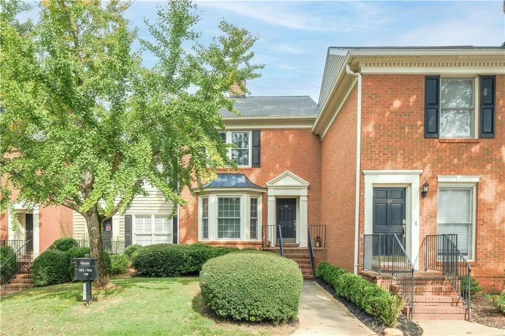 103 Mount Vernon Circle, Atlanta, Georgia 30338, 2 Bedrooms Bedrooms, ,2 BathroomsBathrooms,Residential,Sold,103 Mount Vernon Circle,7648750