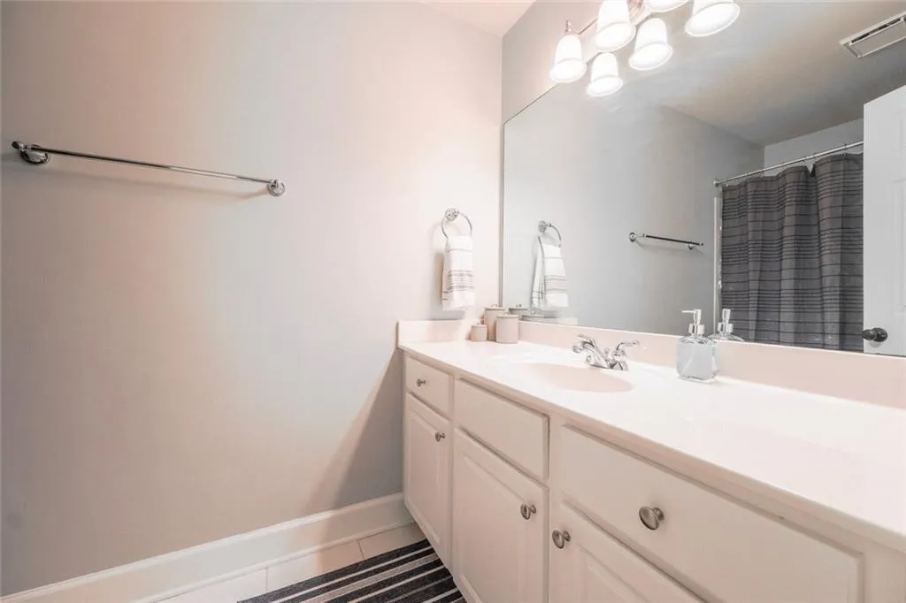 103 Mount Vernon Circle, Atlanta, Georgia 30338, 2 Bedrooms Bedrooms, ,2 BathroomsBathrooms,Residential,For Sale,103 Mount Vernon Circle,7648750