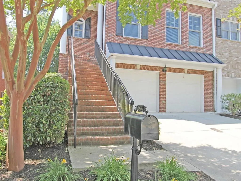 5867 Riverstone Circle Unit 17, Atlanta, Georgia 30339, 3 Bedrooms Bedrooms, ,3 BathroomsBathrooms,Residential,Sold,5867 Riverstone Circle Unit 17,5848423
