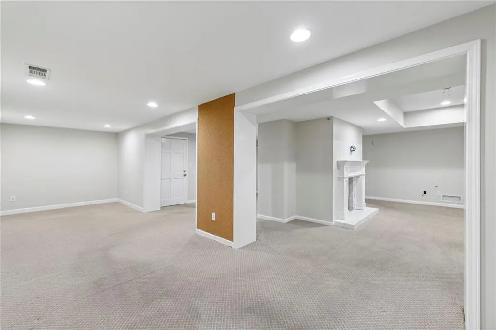 5240 Kenbrook Way, Sandy Springs, Georgia 30327, 4 Bedrooms Bedrooms, 0 ,4 BathroomsBathrooms,Residential,For Sale,5240 Kenbrook Way,7808068