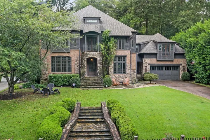 1692 Friar Tuck Road, Atlanta, Georgia 30309
