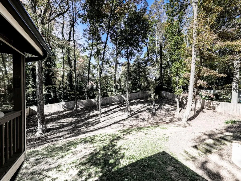 840 Edgewater Trail, Atlanta, Georgia 30328, 5 Bedrooms Bedrooms, ,4 BathroomsBathrooms,Residential,Sold,840 Edgewater Trail,6973024