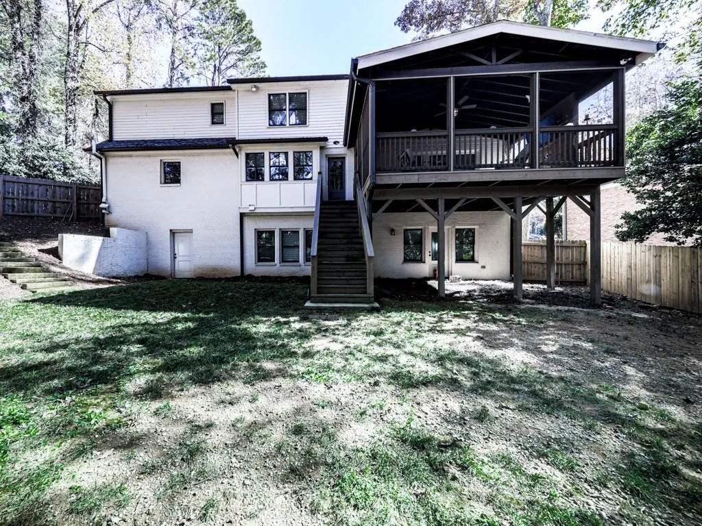 840 Edgewater Trail, Atlanta, Georgia 30328, 5 Bedrooms Bedrooms, ,4 BathroomsBathrooms,Residential,Sold,840 Edgewater Trail,6973024
