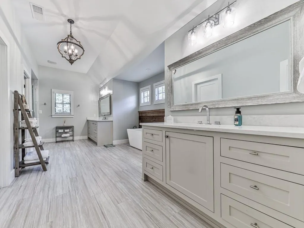 840 Edgewater Trail, Atlanta, Georgia 30328, 5 Bedrooms Bedrooms, ,4 BathroomsBathrooms,Residential,Sold,840 Edgewater Trail,6973024