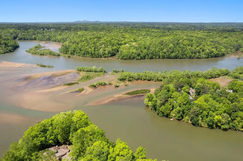 27 Wing Mill Road, Sandy Springs, Georgia 30350, 5 Bedrooms Bedrooms, ,4 BathroomsBathrooms,Residential,Sold,27 Wing Mill Road,7205706
